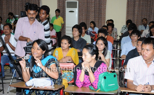 Tibetan students in Mangalore